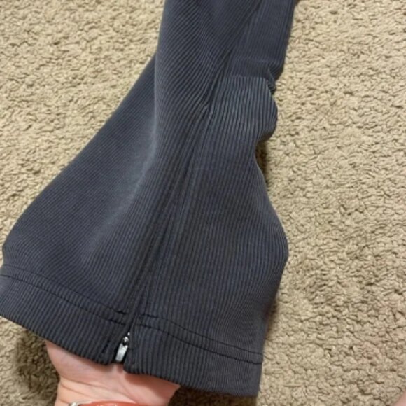Lululemon Brushed Softstreme Ribbed Zip Flared Pant 32.5" Black 4 - Picture 10 of 10